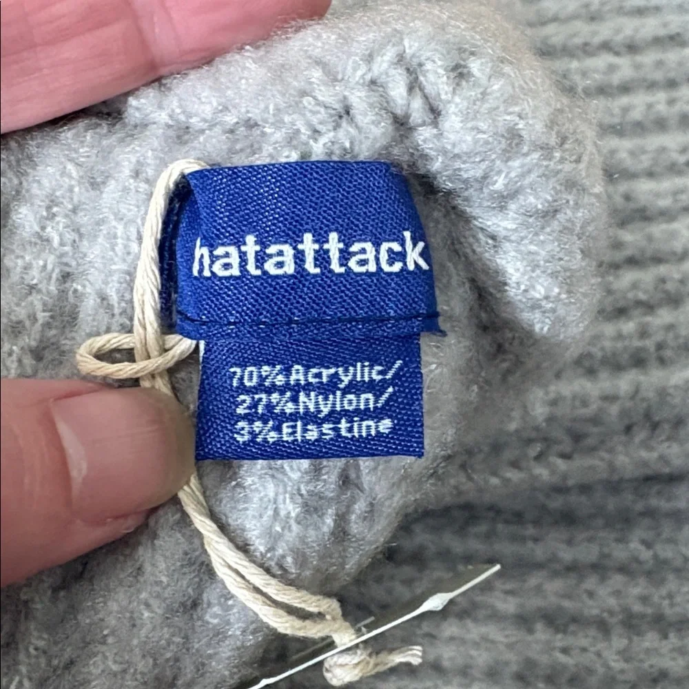 Hat Attack Lodge Loop Scard Knit Grey NWT‎